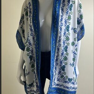 Max Studio Chic Blue and Green Floral Kimono MSRP $198 OS